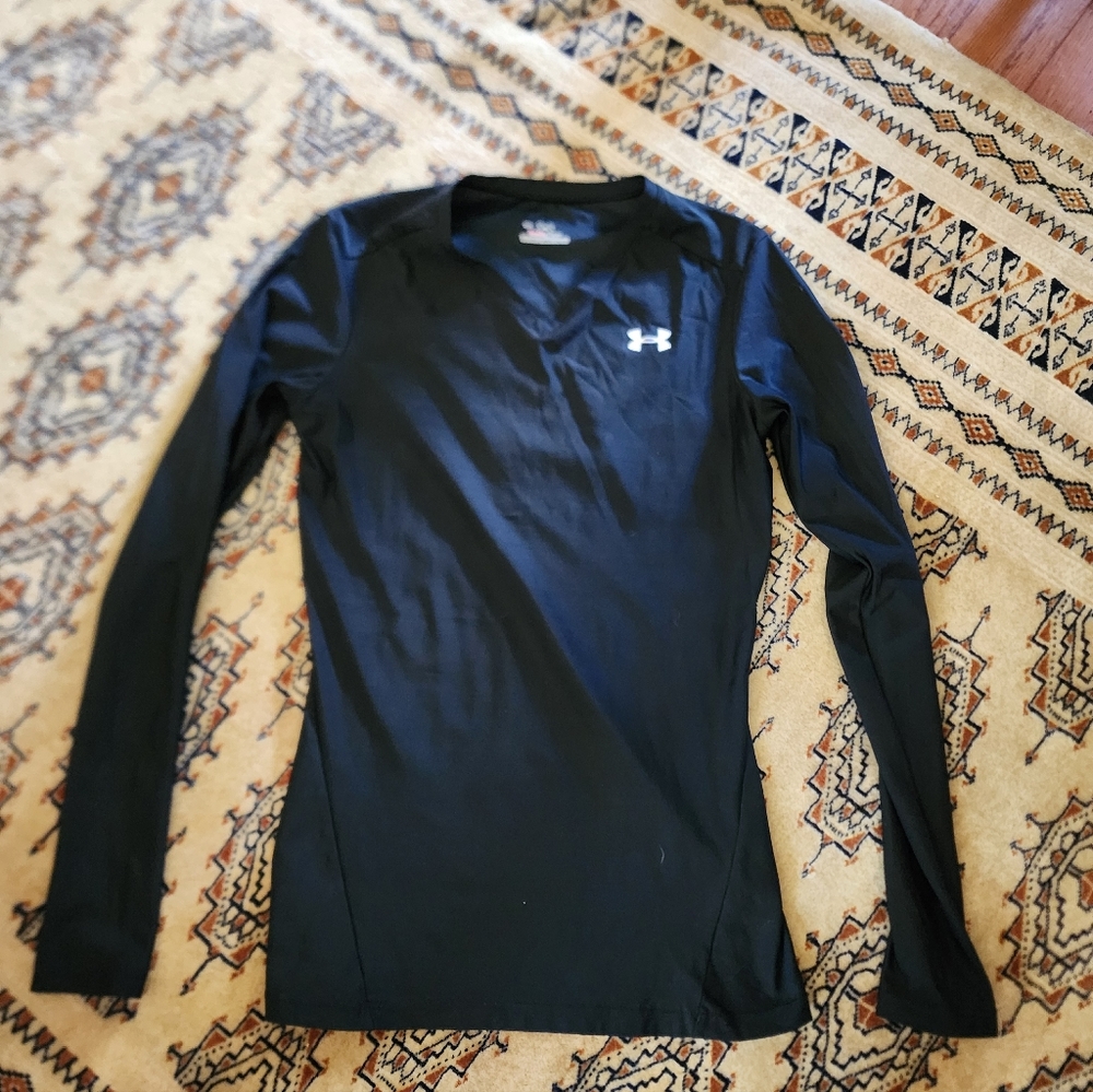 Under Armour medium black heat gear